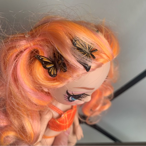 Rainbow High Set of 3 Dolls Ruby Anderson/Poppy Rowan/Jade Hunter 2019 - Picture 8 of 16